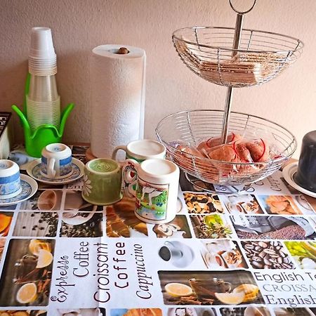 Domumontegrappa - Appartamento Indipendente Con Giardino - Sestu 外观 照片